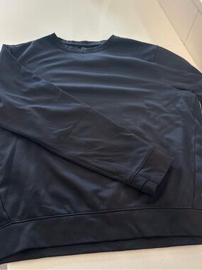 Old Navy Men's Black Crewneck Sweater